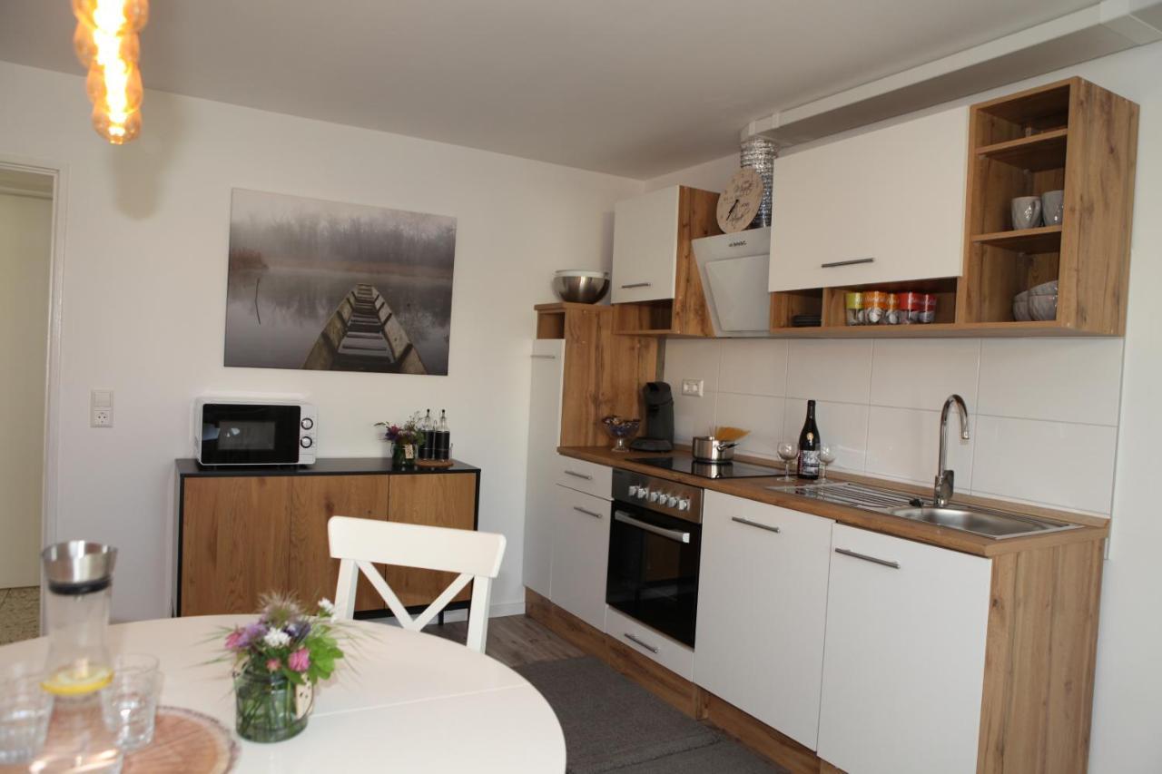 Gaestehaus Zum Rhein Rheinhausen Ngoại thất bức ảnh